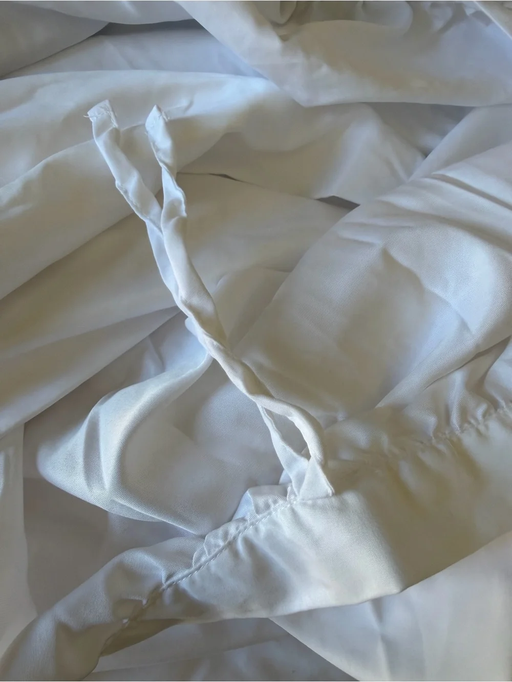 White Fitted Bed Skirt with Elastic Straps